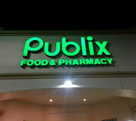 Publix Super Market at Pine Lake Plaza - Pompano Beach, FL