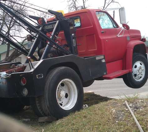 Clem's Towing & Recovery Services