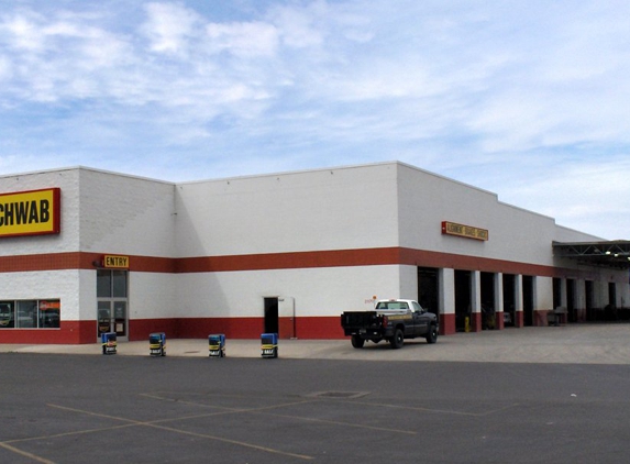 Les Schwab Tire Center - Helena, MT