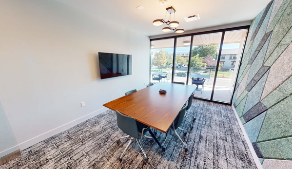 Apt CoWork at Cottonwood Broadway - Salt Lake City, UT