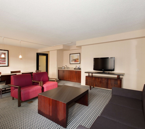DoubleTree by Hilton Hotel Chicago - Magnificent Mile - Chicago, IL