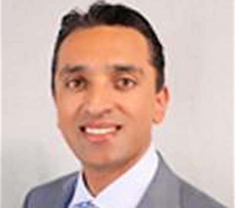 Dr. Nadeem Nawaz Moghal, MD - Toledo, OH