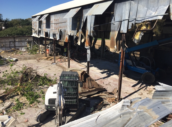 WreckHouse Demolition - Forney, TX