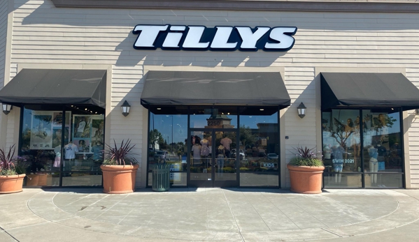 Tillys - Manteca, CA