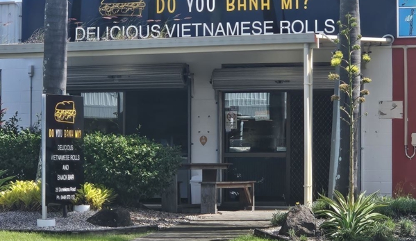Kirkby Bros Signwriters - Ashmore, QLD. Shopfront Signage