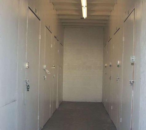 Extra Space Storage - Norwalk, CA