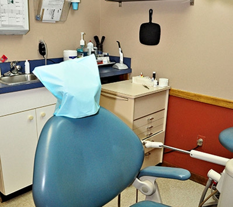 Robert A Schweyen DDS - Southgate, MI