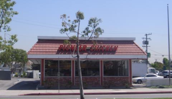 Pioneer Chicken - Bell Gardens, CA