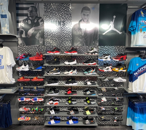 Hibbett Sports - Tallahassee, FL