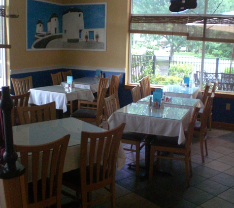 Yannas Taverna - Newport News, VA