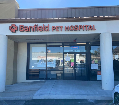 Banfield Pet Hospital - Yorba Linda, CA