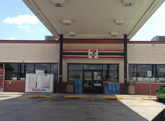 7-Eleven - Grand Prairie, TX