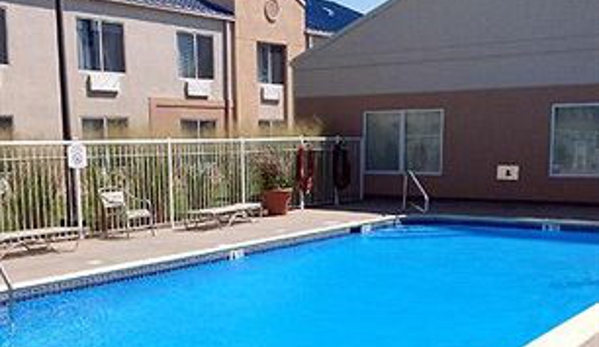 Fairfield Inn & Suites - Wichita, KS