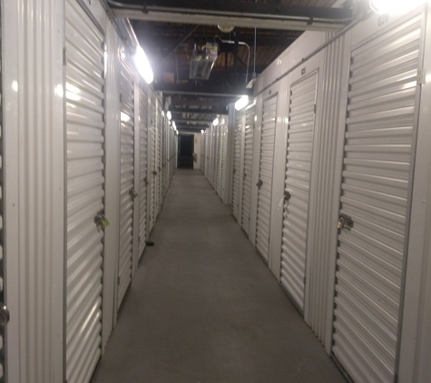 Extra Space Storage - Somerville, MA