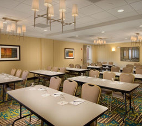 Hilton Garden Inn Silver Spring White Oak - Silver Spring, MD