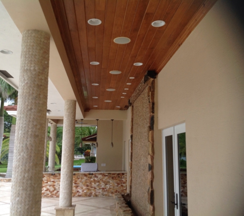 UzCruz Remodeling Inc. - Lake Worth, FL