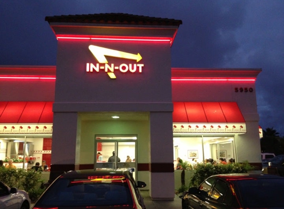 In-N-Out Burger - Carlsbad, CA