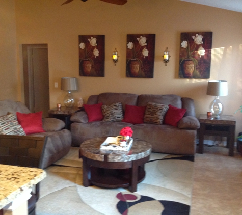 Kingsley Kitchen - Orange Park, FL. Family room