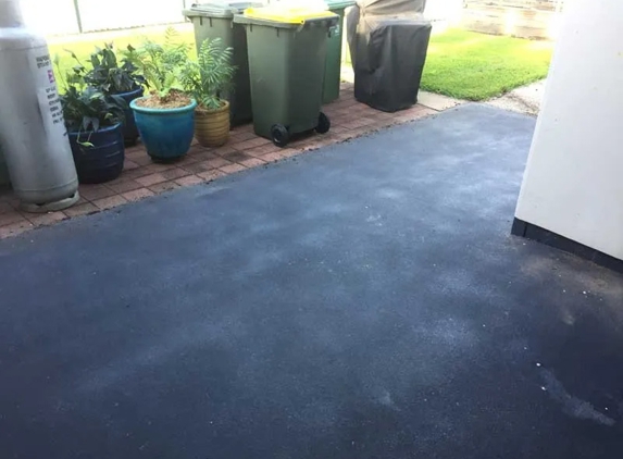 T & T Coastal Concreting - Mannering Park, NSW