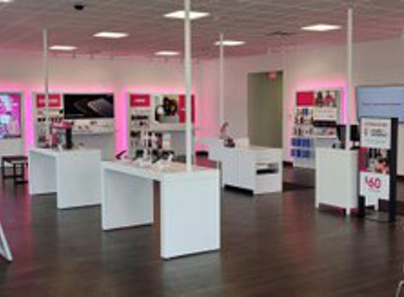 T-Mobile - Claremore, OK