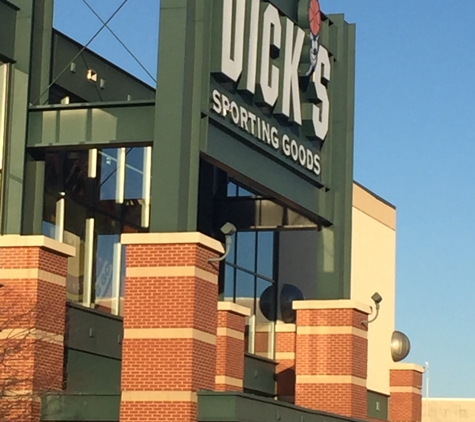 DICK'S Sporting Goods - Lexington, KY