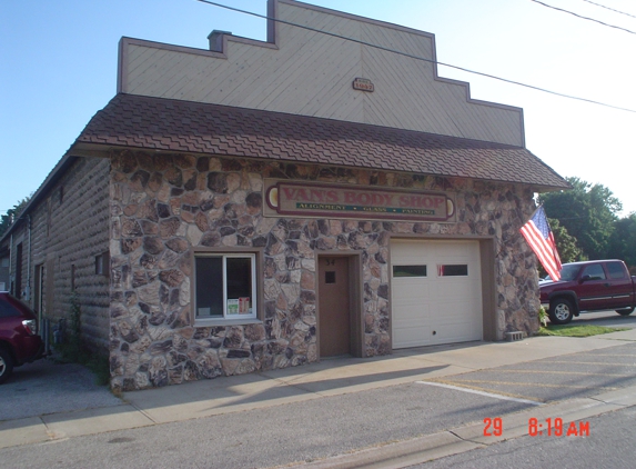 Van's Body Shop - Shelby, MI