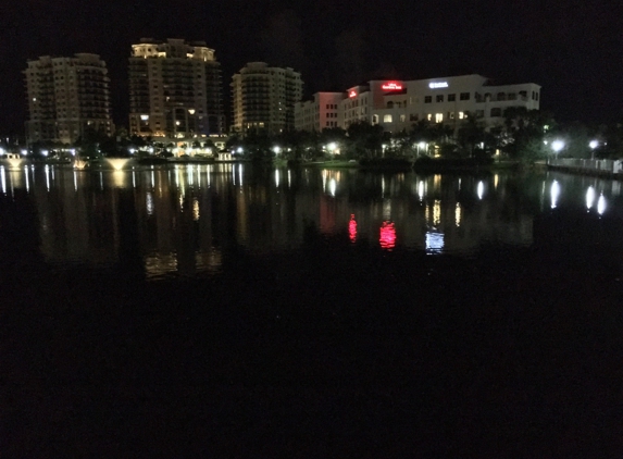 Landmark at Gardens Condo - Palm Beach Gardens, FL