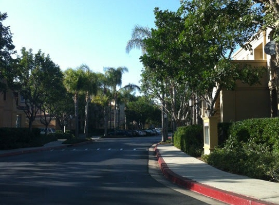 San Paulo Apartment Homes - Irvine, CA