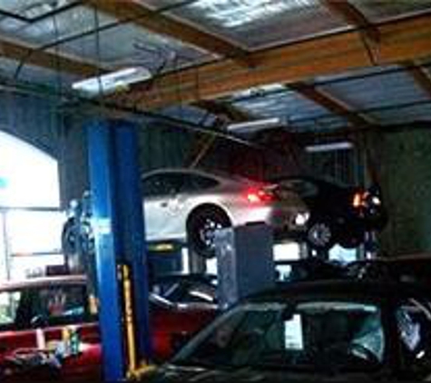 Freds Foreign and Domestic Car Repair - Morgan Hill, CA