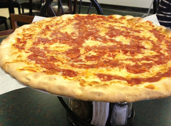 Bruni's Pizzeria - Hammonton, NJ