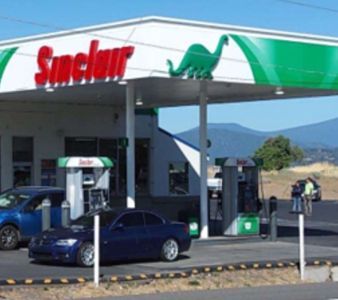 Sinclair Gas Station - Klamath Falls, OR