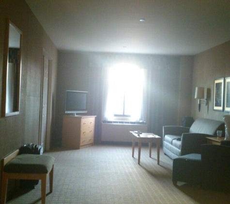 Marco LaGuardia Hotel & Suites - Flushing, NY