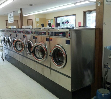 River St Laundromat & Dry Cleaners - Amery, WI