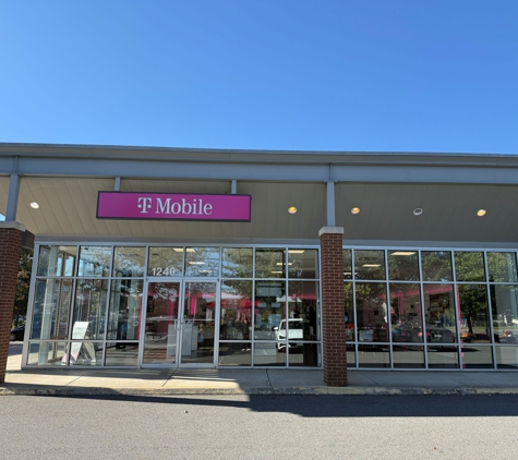 T-Mobile - Charlottesville, VA