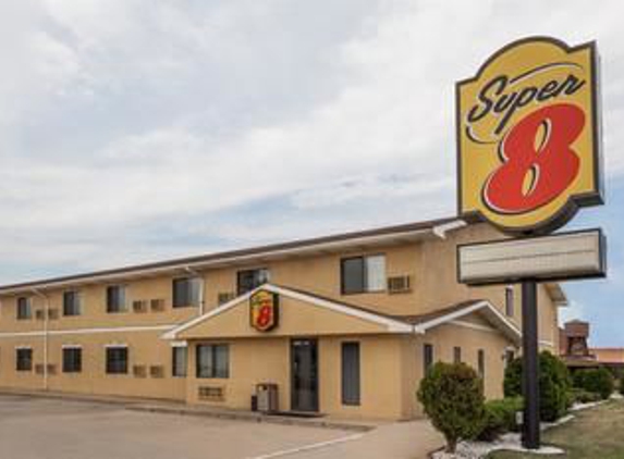 Super 8 by Wyndham Michigan City - Michigan City, IN