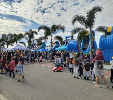 Bounce Genie- Bounce House & Water Slide Rental Service - Tampa, FL. Corporate rental events