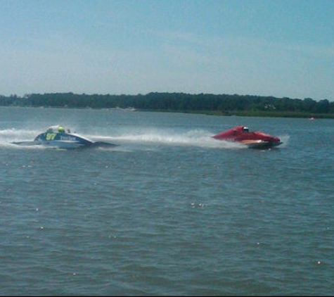 Kent Island Yacht Club - Chester, MD