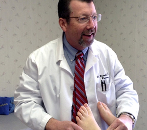 Podiatric Physicians & Surgeons - Ronald D. Lee, D.P.M. - Burlington, IA