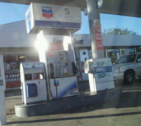 Chevron - Newhall, CA