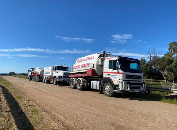 Richardsons Liquid Waste Transport Water Cartage - Beeac, VIC