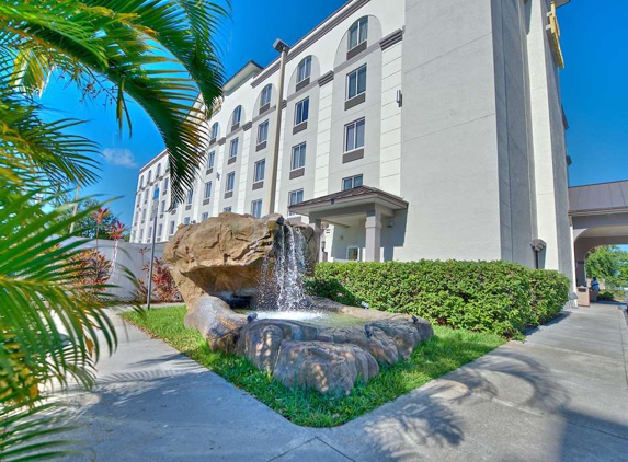 Best Western Airport Inn & Suites - Orlando, FL