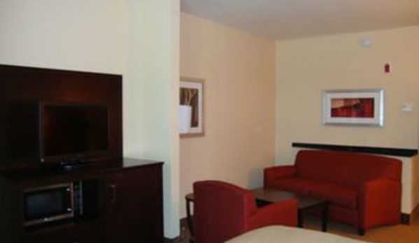 Fairfield Inn & Suites - Gainesville, GA