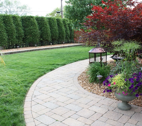 Cosme Landscape & Maintenance, Inc. - Alsip, IL