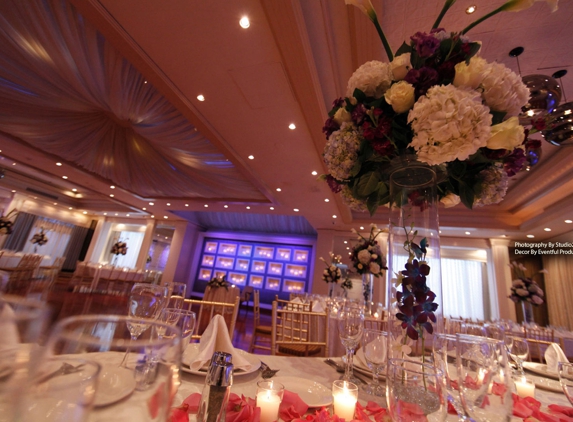 Chateau Briand Caterers - Carle Place, NY