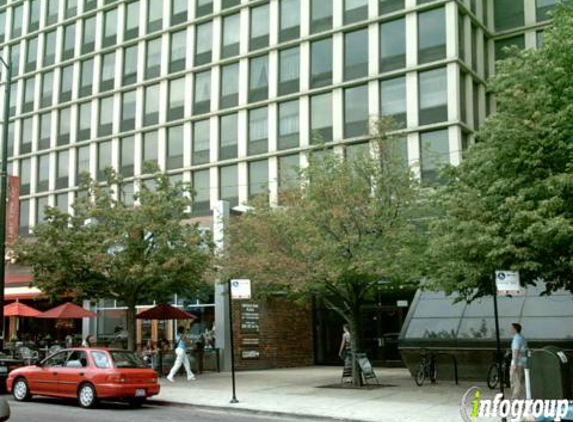 Lincoln Plaza - Chicago, IL