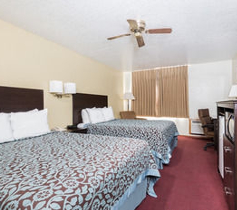 Days Inn by Wyndham Pueblo - Pueblo, CO