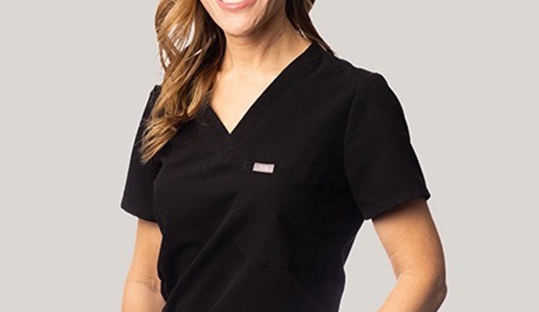 Lisa Cassileth, MD, FACS - Beverly Hills, CA