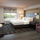 Holiday Inn & Suites Fayetteville W-Fort Bragg Area by IHG