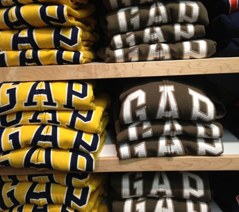 Gap Outlet - Pleasant Prairie, WI