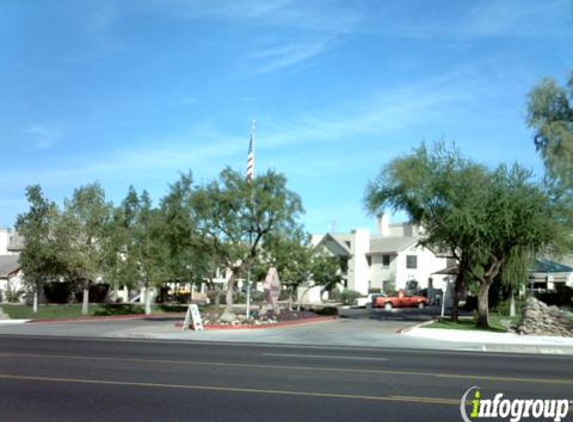 Emparrado Apartments - Mesa, AZ